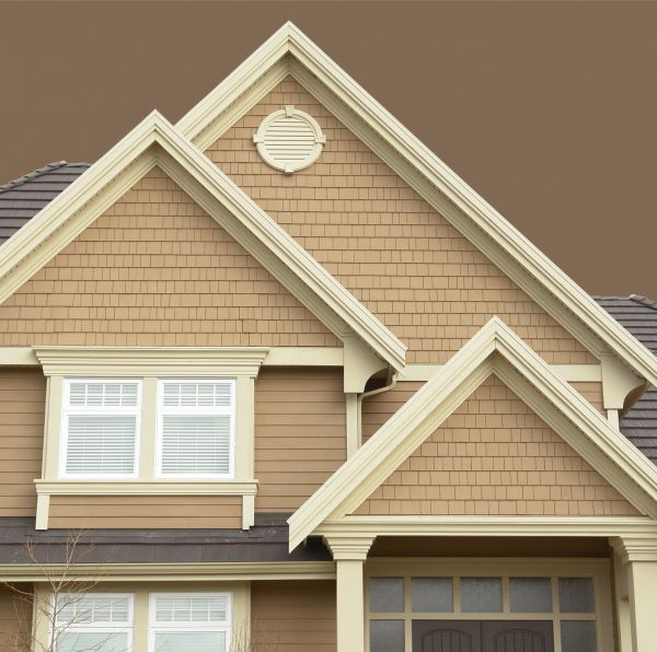 Cost of Vinyl Shake Siding Repair in Fallbrook