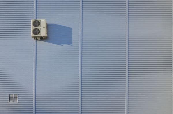 Cost of Flat Metal Siding Installation in Fallbrook